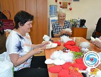 Новости - Занятие по пошиву игрушек прошло  активно | Фонд Инна - Благотворительный фонд помощи онкобольным
