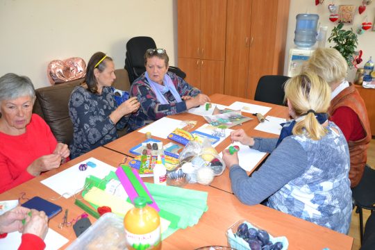News - Butting on plasticine is a method of art therapy | Inna Foundation