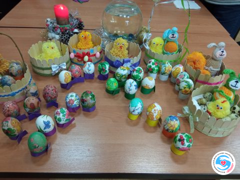 News - Easter eggs are a symbol of faith. And art therapy for the wards of the Foundation | Inna Foundation