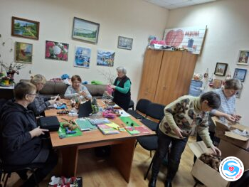 Новини - Арт-терапія. Веселі пінгвіни своїми руками! | Фонд Інна