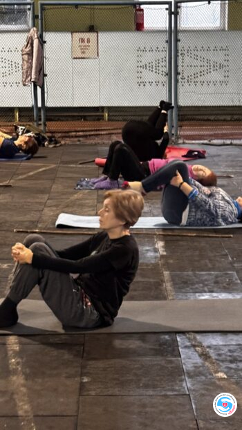 Новини - Йога з Оксаною Романюк. Продовжуємо тренування | Фонд Інна