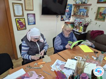 Новости - Арт-терапия: готовимся к 8 Марта | Фонд Инна