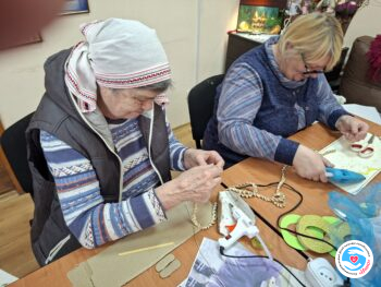 Новости - Арт-терапия: готовимся к 8 Марта | Фонд Инна