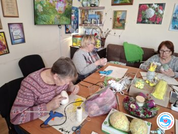 Новини - Арт-терапія. Чекаємо на Великдень. Зайчики та курчата теж | Фонд Інна