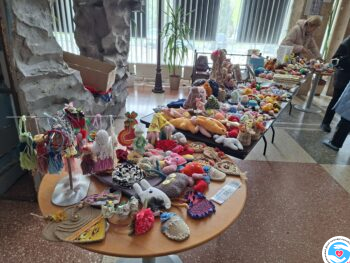 Акции - Ярмарка добра во время отчётного концерта БДМШ | Фонд Инна