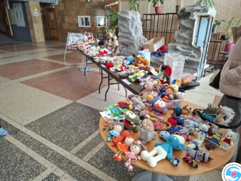 Акции - Ярмарка добра во время отчётного концерта БДМШ | Фонд Инна