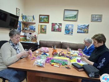 Новости - Арт-терапия: пробуем новый материл — пушистая проволока | Фонд Инна