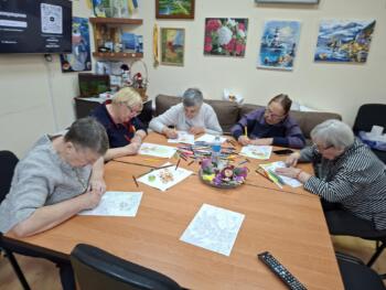 Новини - Розмальовки — найкращий спосіб розслабитися | Фонд Інна